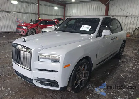 2022 Rolls-Royce Cullinan z USA, uszkodzony, nr VIN SLATV8C08NU210863